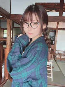 Elegance in Blue: Coser Yukata Style - Fantia Part01-10