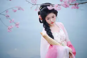 Zi Yu's Ethereal Beauty Amidst Cherry Blossoms – A YiTuYu Art Language Vol.8834 Masterpiece-1