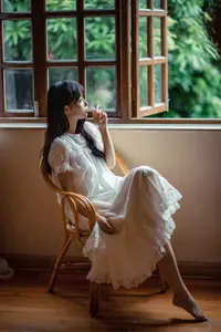 Nan Yi Vol.8815: Captivating Muse Nan Yi in YiTuYu Art Photography Collection-21