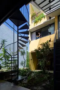 Da Nang's 'Healing House' Where Green Architecture Meets Nature.-9