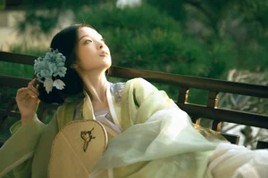 Captivating Li Yu Ayu Photography: YiTuYu Art Language Vol.9195 - A Stunning 43-Image Visual Journey of Elegance and Nature-11