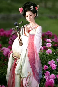 Elegant Floral Portraits with Li Zhi Xiao Ye: Romantic Peony Garden Aesthetic Vol.9113-1