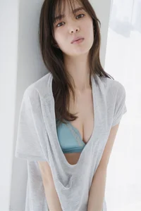 Stunning Riko Matsudaira Digital Photo Book: Elegant Japanese Fashion and Lifestyle Photography from Weekly Post Collection-6