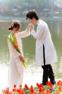 Charming Hanoi: Capturing the Soul of Lunar New Year in Traditional Ao Dai-1