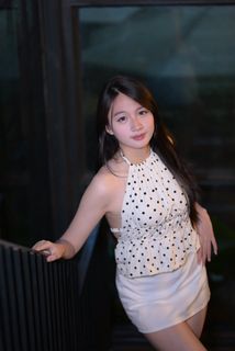 Elegant Beauty of a Young Vietnamese Girl in a Cafe Setting-7
