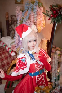 Festive Vanilla Christmas Photoshoot with Aiwest: Elegant Holiday Fashion and Cozy Winter Aesthetic Inspiration for the Season-1