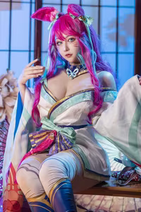 Coser Kaneko's Stunning Spirit Blossom Ahri Cosplay - A Mystical Journey in League of Legends-3