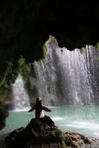 Moc Chau New Year Escape: Find Serenity in Pine Forests, a Relaxing Check-in Spot for Photo Lovers.-6