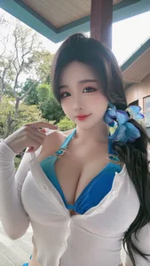 Stunning Swimsuit Photography Collection by Miko Miko Ww - Aesthetic Bikini Fashion and Cosplay Portraits-8