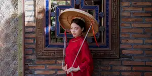 Graceful Vietnamese Traditional Ao Dai: Timeless Elegance 1000024747-6