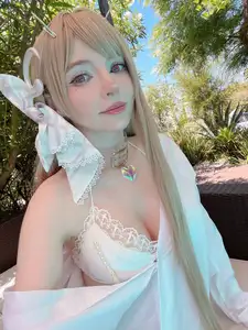 Coser Peach milky: Dive into the allure of Viper Bikini by the pool - Exclusive Collection-3