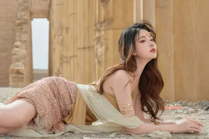 Ethereal Grace: Nnian’s Breathtaking Journey Through The Sacred Ruins Fantasy-34