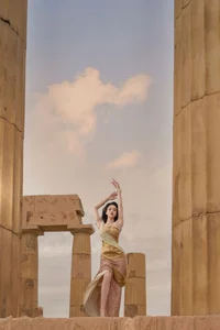 Ethereal Grace: Nnian’s Breathtaking Journey Through The Sacred Ruins Fantasy-37