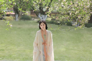 Ethereal Hanfu Beauty at Qunyu Mountain - YiTuYu Vol.8979 Tie Tie-6