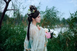 Sophisticated Portraiture of Pang Tou Yu: Dreaming of Rainy Jiangnan Aesthetics – YiTuYu Art Language Vol.9300 Collection-3