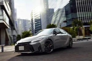 Lexus IS F Sport Mode Black V: A Masterpiece of Power and Elegance-4