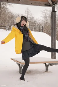 Elegant Portrait Photography Featuring Yui Iruma: A Glimpse into LOVEPOP Photoset 22 and Contemporary Japanese Lifestyle Fashion Trends-8