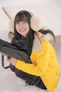 Elegant Portrait Photography Featuring Yui Iruma: A Glimpse into LOVEPOP Photoset 22 and Contemporary Japanese Lifestyle Fashion Trends-29