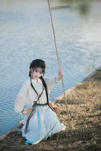 YiTuYu Vol.8273: Chun Yu – Ethereal Wuxia Beauty and Serene Warrior at Sunset-11