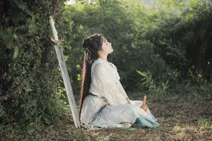YiTuYu Vol.8273: Chun Yu – Ethereal Wuxia Beauty and Serene Warrior at Sunset-2