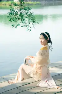 Graceful Vietnamese Beauty: Captivating Charm of a Girl in Elegant Traditional Attire-1