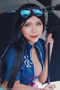 Captivating Nico Robin Cosplay by lMusicl: A Sun-Drenched Seaside Adventure-7