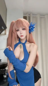 Captivating Jiu Yan Cosplay Photography: The Elegant "Huo" Collection Featuring Artistic Portraits and Sophisticated Aesthetic Fashion-11