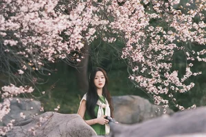 Spring Muse Serenity: YiTuYu Vol.8858 Xiao Ye Ye Lou Xin Yue Moon-14