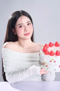 Serene Beauty of a Gentle Girl Explore Pure Charm and Dreamy Aura in a Minimalist Portrait-3