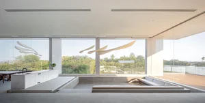 Stunning Riverside Minimalist Villa in Nakhon Pathom, Thailand: A Modern Architectural Masterpiece Designed for Golden Hour Sunsets and Serene Slow Living.-15