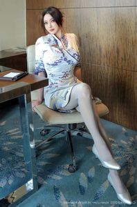 XiuRen No.10273 Su Yi Nuo: Elegant Asian Beauty in Traditional Attire-1