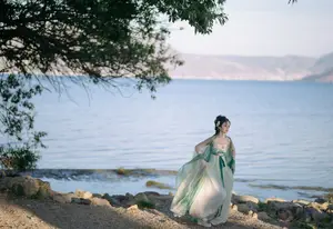 Chi Yan Zai Zhe Li: Ethereal Beauty in Ancient Attire Amidst Nature | YiTuYu Vol.8823-11