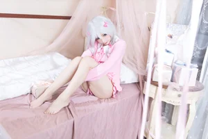 Soft Morning Glow: Aesthetic Sagiri Izumi Pajama Cosplay by Shi San Bu Shi Shi W-10