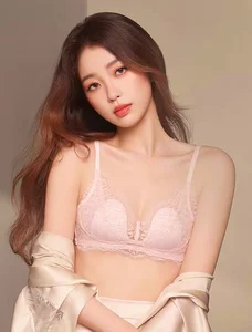 Ethereal AI Art Lookbook: Esther Yu’s Sophisticated Lingerie Fashion and Dreamy High-Fashion Aesthetic-12