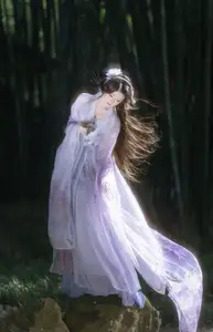 YiTuYu Vol.8633: Chi Yan Zai Zhe Li - Discover the Dreamy Ancient Fairy in the Deep Forest-10