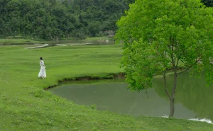 Elegant Portrait Photography: Art Language Vol.9327 Featuring Ya – Minimalist Aesthetic and Serene Lifestyle Inspiration for Modern Creatives-6