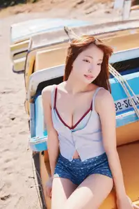 Unveiling Natsuki Satonaka Captivating Charm Otonatchan Vol.3-7