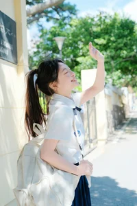 Artistic Portrait Photography: Elegant Side Profile Aesthetics in YiTuYu Art Language Vol.9333 featuring Model Ai Pai Ce Lian De Xiao Xiang-2