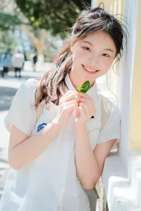 Artistic Portrait Photography: Elegant Side Profile Aesthetics in YiTuYu Art Language Vol.9333 featuring Model Ai Pai Ce Lian De Xiao Xiang-10