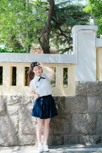 Artistic Portrait Photography: Elegant Side Profile Aesthetics in YiTuYu Art Language Vol.9333 featuring Model Ai Pai Ce Lian De Xiao Xiang-19