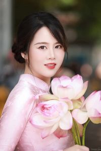 XVG No.10: The Beauty of Vietnamese Ao Dai - Graceful, Traditional, and Captivating.-9