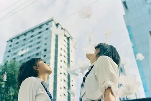 Minimalist Fashion Portraiture: Ono Tsubakime in YiTuYu Art Language Vol.9117 – Elegant Black Dress Photography Collection-5