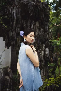 Artistic Portrait Photography by YiTuYu Art Language Vol.9372 featuring Model Zai Lai Wan Su Rou: A Study in Light and Shadow-4