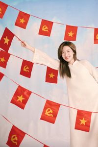 Hot girl Linh Kul in traditional Ao Dai with Vietnamese flag shares beautiful peace message for National Day 2/9-5