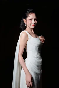 Ethereal elegance in white: A cinematic portrait-12