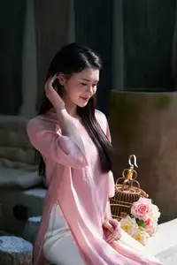 Elegant Vietnamese Beauty: Discovering a Girl's Grace in Gentle Sunlight-16