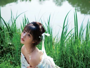 Elegant Outdoor Kimono Photography: Xiao Xin Yi Yi in YiTuYu Art Language Vol.9216 Aesthetic Portrait Collection-6