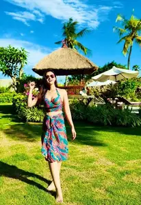 Lã Thanh Huyền & Kim Tuyến's Beauty Blossoms: Enduring Friendship Since Women of the 21st Century-7