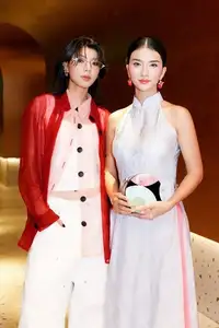 Lã Thanh Huyền & Kim Tuyến's Beauty Blossoms: Enduring Friendship Since Women of the 21st Century-2