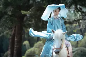 Zhi Zhi Qi: Enchanting Traditional Beauty on Horseback – YiTuYu Vol.8831 Forest Dream-23
